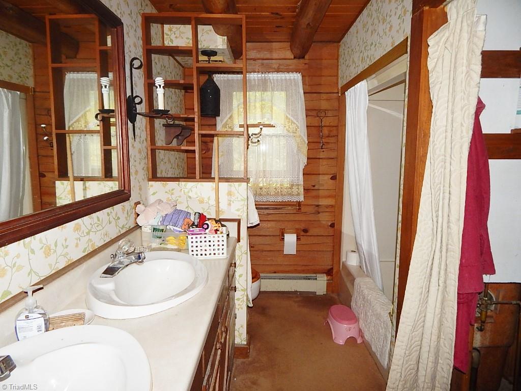 359 Hilton Road Stokesdale, NC 27357 - Photo 9 of 30 Downstairs bathroom