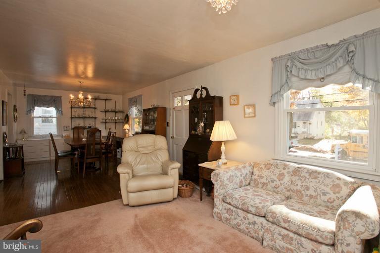 12413 Flack Street Silver Spring, MD 20906 - Photo 2 of 26 Living Room