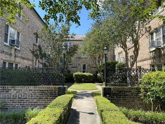 $1,500 | 1586 Jefferson Avenue, Unit 6, New Orleans, LA 70115