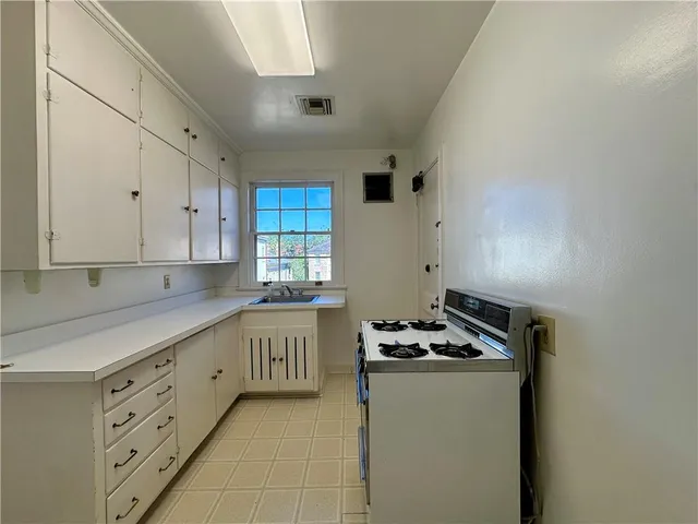 $1,500 | 1586 Jefferson Avenue, Unit 6, New Orleans, LA 70115