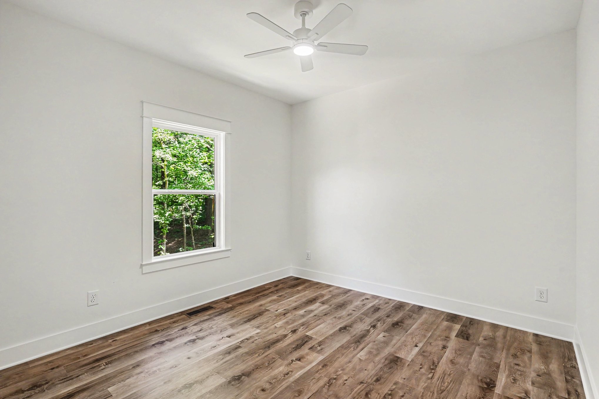 1475 Spann Road Charlotte, TN 37036 - Photo 17 of 24