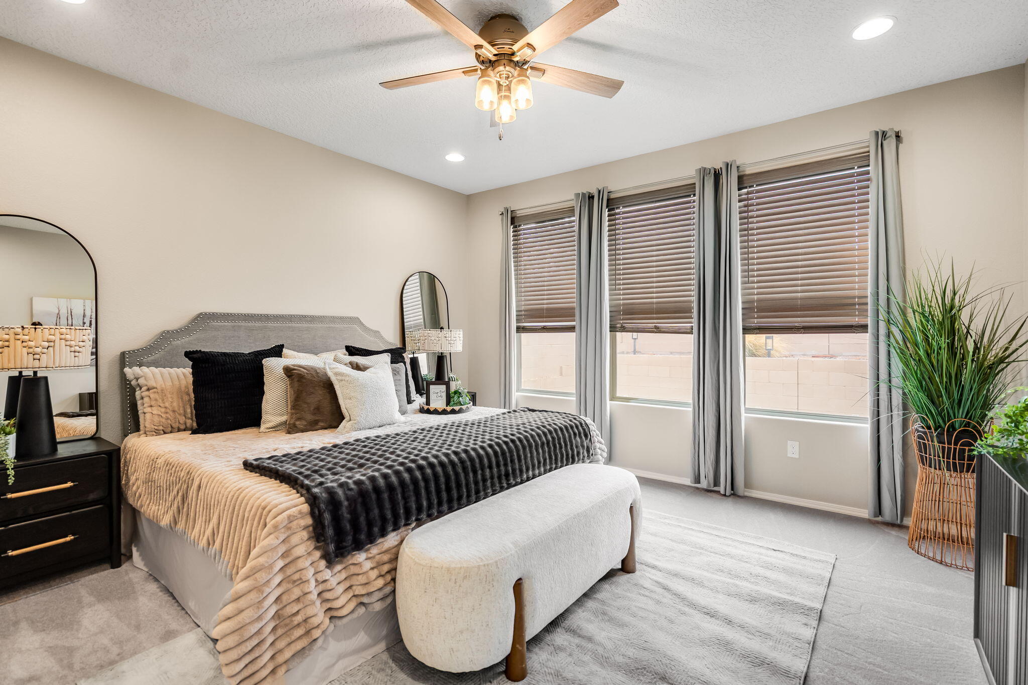 6304 Acadia Lane Northeast Rio Rancho, NM 87144 - Photo 16 of 39 Gallery Image 16