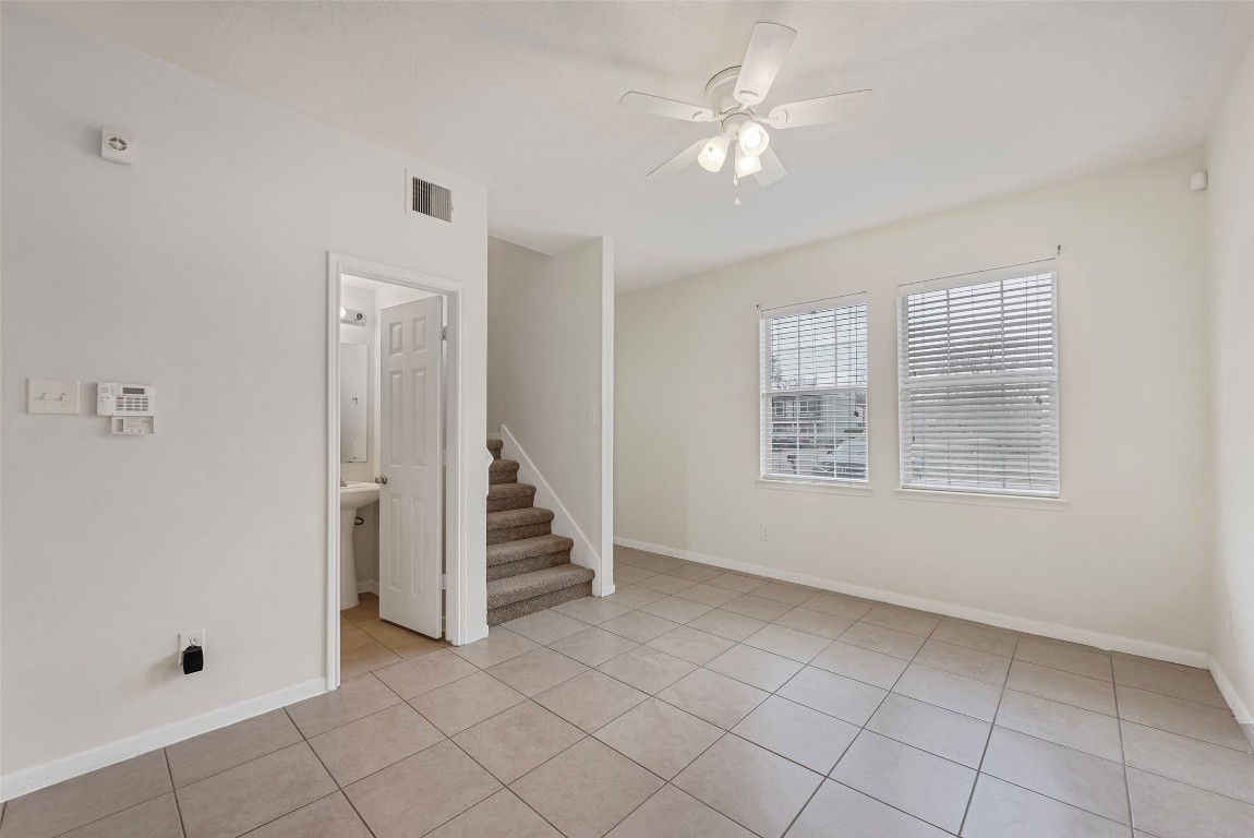 4515 Perry Street, Unit B Houston, TX 77021 - Photo 5 of 26
