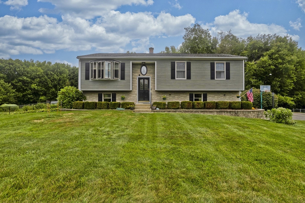 16 Jennifer Drive Granby, MA 01033 - Photo 1 of 42 Gallery Image 1
