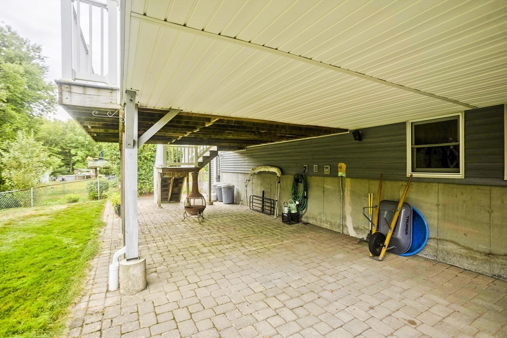16 Jennifer Drive Granby, MA 01033 - Photo 12 of 42 Gallery Image 12
