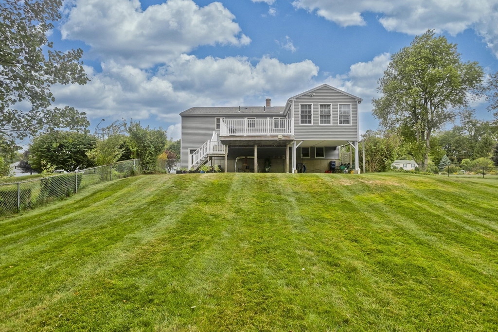 16 Jennifer Drive Granby, MA 01033 - Photo 6 of 42 Gallery Image 6