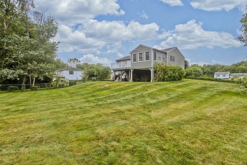 16 Jennifer Drive Granby, MA 01033 - Photo 7 of 42 Gallery Image 7