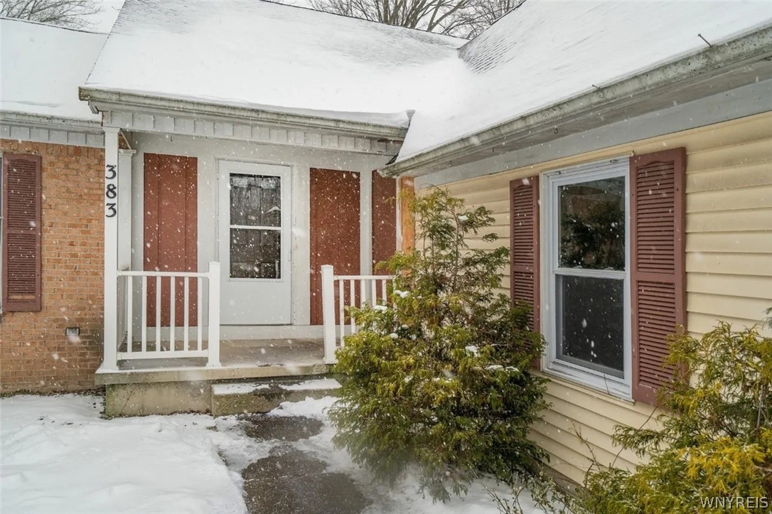 383 South Ellicott Creek Road Amherst, NY 14228 - Photo 2 of 14