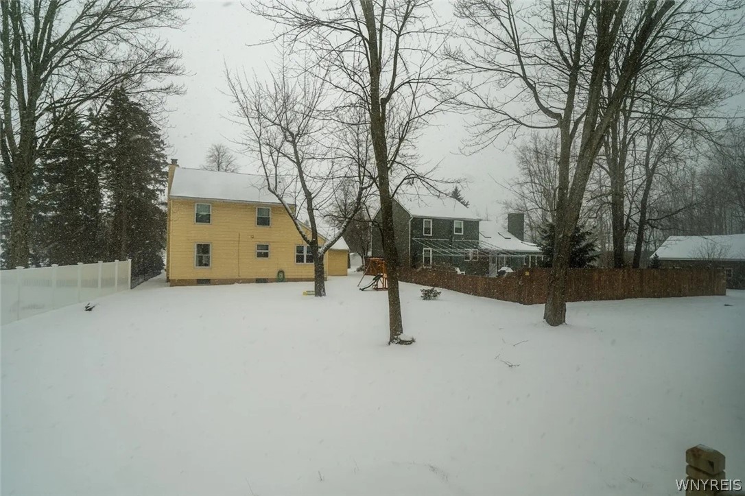 383 South Ellicott Creek Road Amherst, NY 14228 - Photo 3 of 14