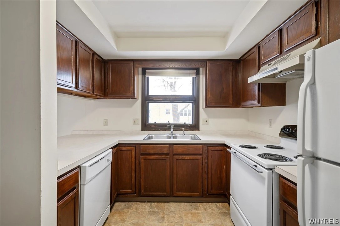 383 South Ellicott Creek Road Amherst, NY 14228 - Photo 7 of 14