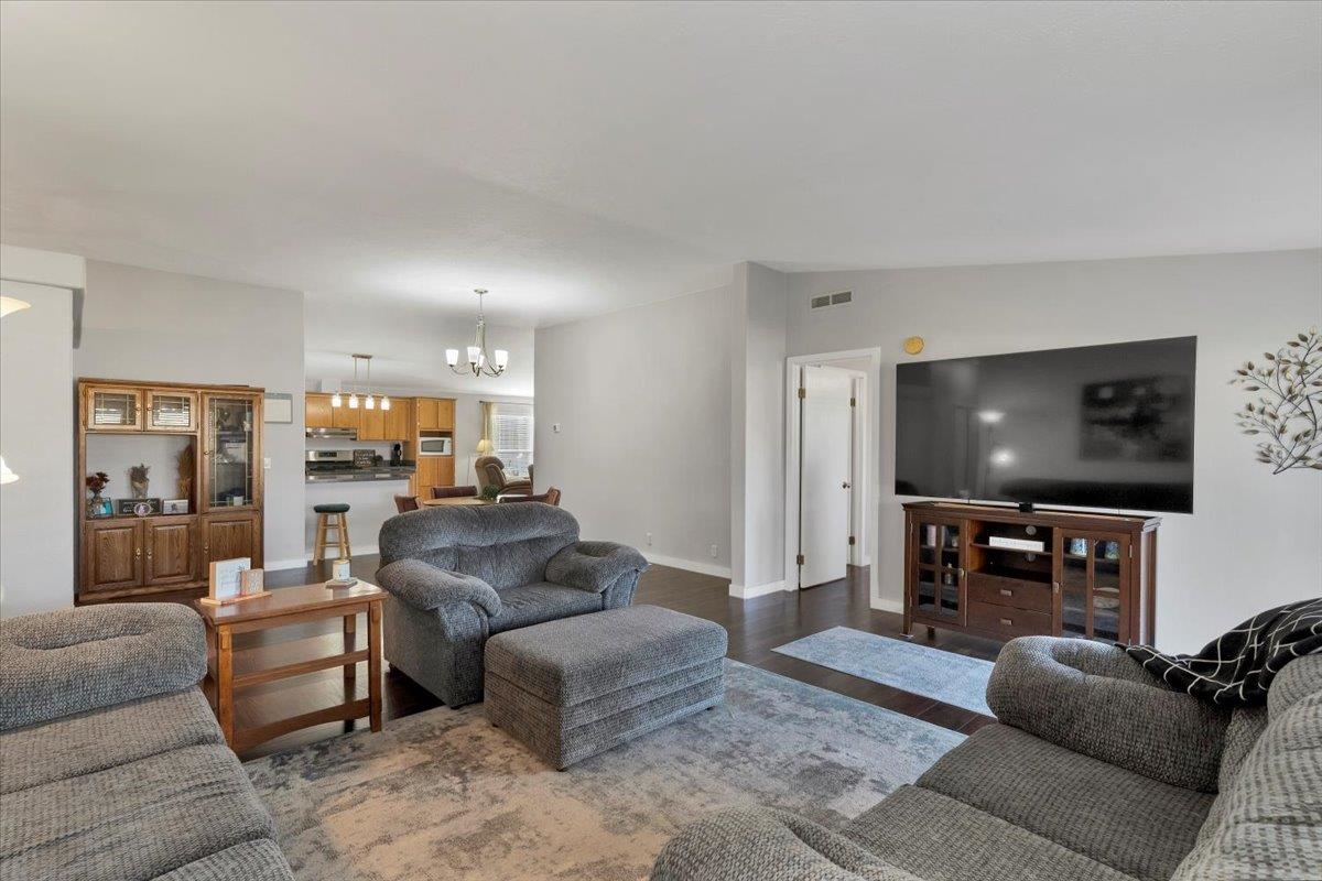 4645 Herrin Road Northeast Salem, OR 97305 - Photo 29 of 48 Gallery Image 29