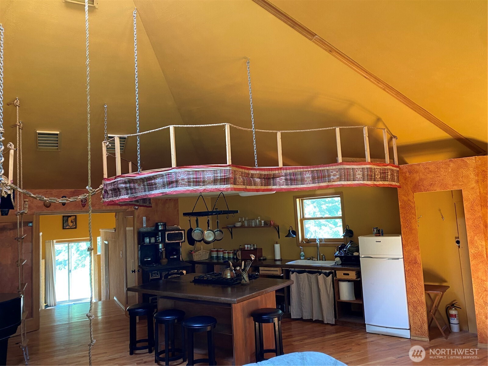 0 Big Springs Ranch Road Wenatchee, WA 98801 - Photo 11 of 26 a room with musical instruments