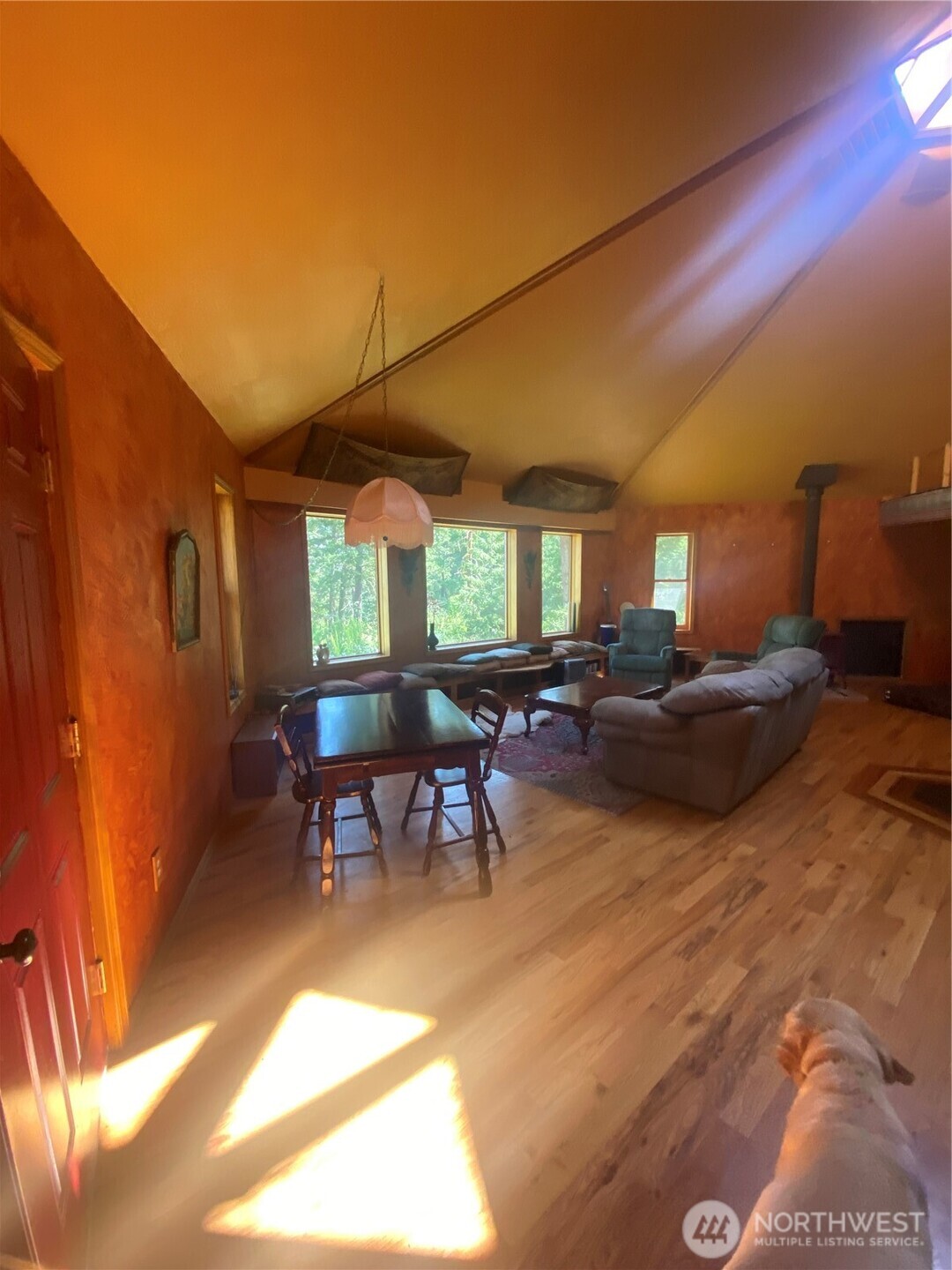 0 Big Springs Ranch Road Wenatchee, WA 98801 - Photo 18 of 26 a living room with furniture a rug and a window