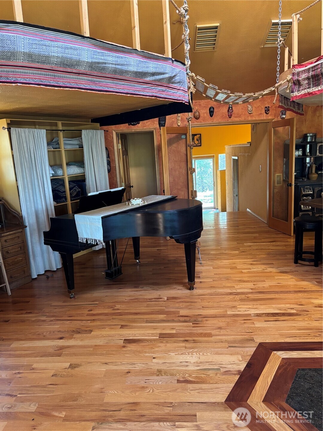 0 Big Springs Ranch Road Wenatchee, WA 98801 - Photo 7 of 26 a living room with furniture