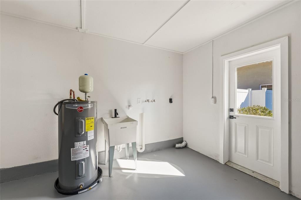 13495 San Rafael Drive Largo, FL 33774 - Photo 28 of 42