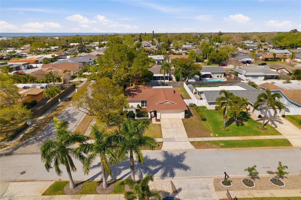 13495 San Rafael Drive Largo, FL 33774 - Photo 39 of 42