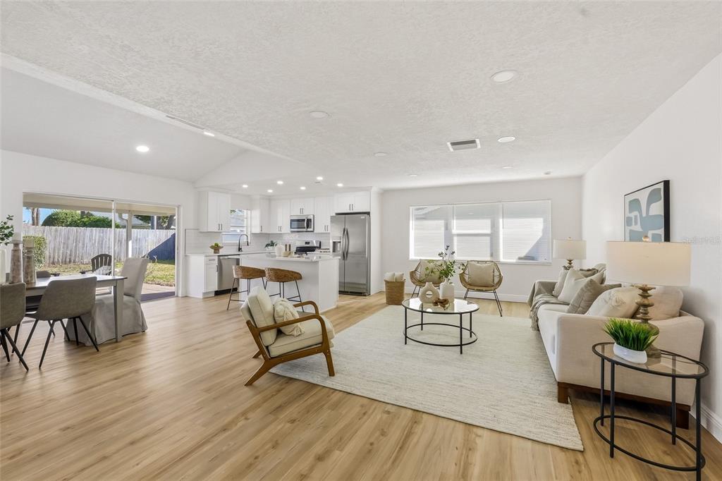 13495 San Rafael Drive Largo, FL 33774 - Photo 5 of 42