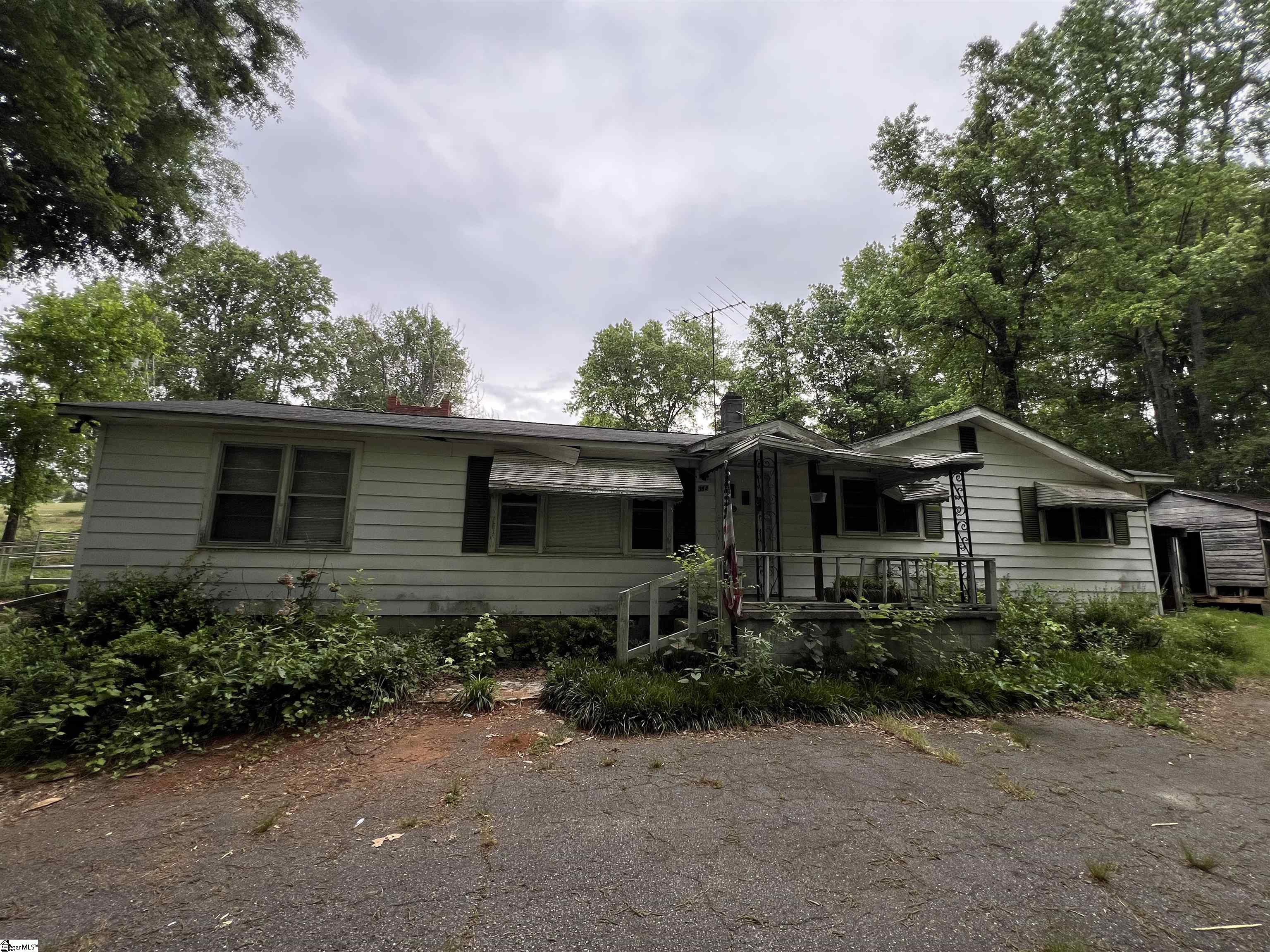 384 Hamburg Road Easley, SC 29640 - Photo 16 of 22
