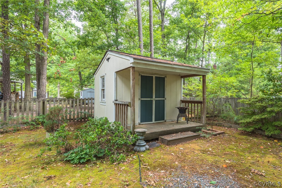 9004 Becton Road Glen Allen, VA 23060 - Photo 7 of 35 Gallery Image 7