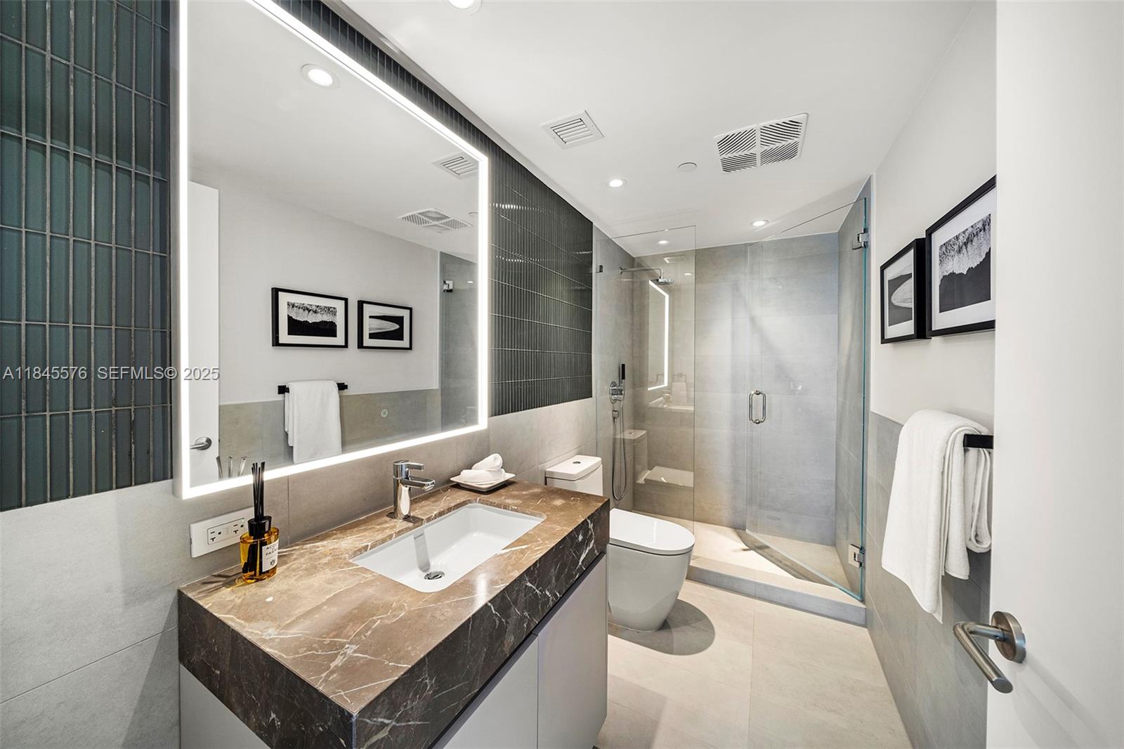 500 Alton Road, Unit 803 Miami Beach, FL 33139 - Photo 11 of 26