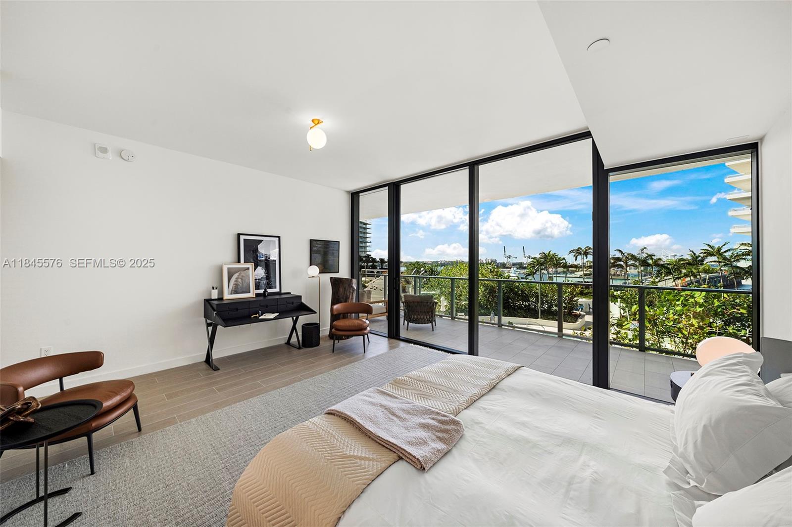 500 Alton Road, Unit 803 Miami Beach, FL 33139 - Photo 18 of 26