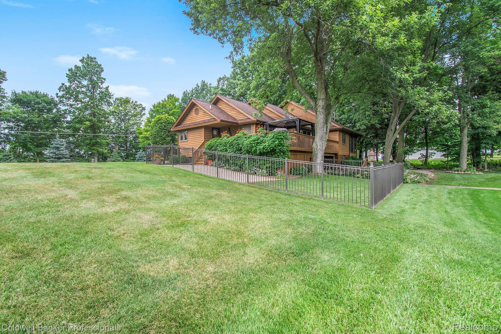 1871 Reek Road Imlay City, MI 48444 - Photo 11 of 64 190719 6.00pm Hoyt 1871 Reek_7-