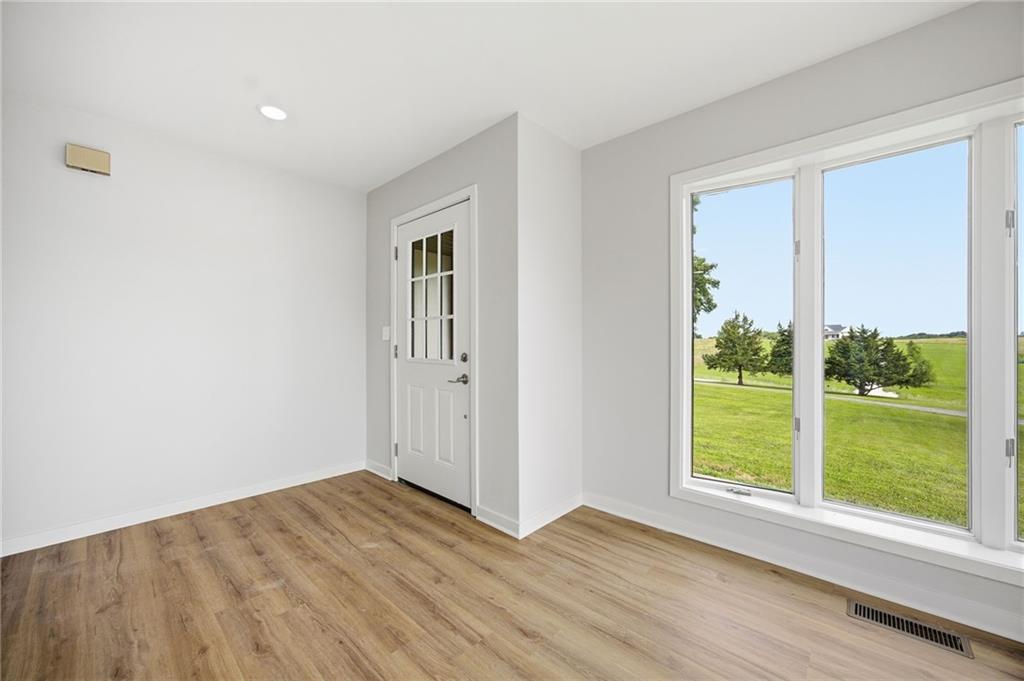 16101 Cantrell Road Bonner Springs, KS 66012 - Photo 13 of 56