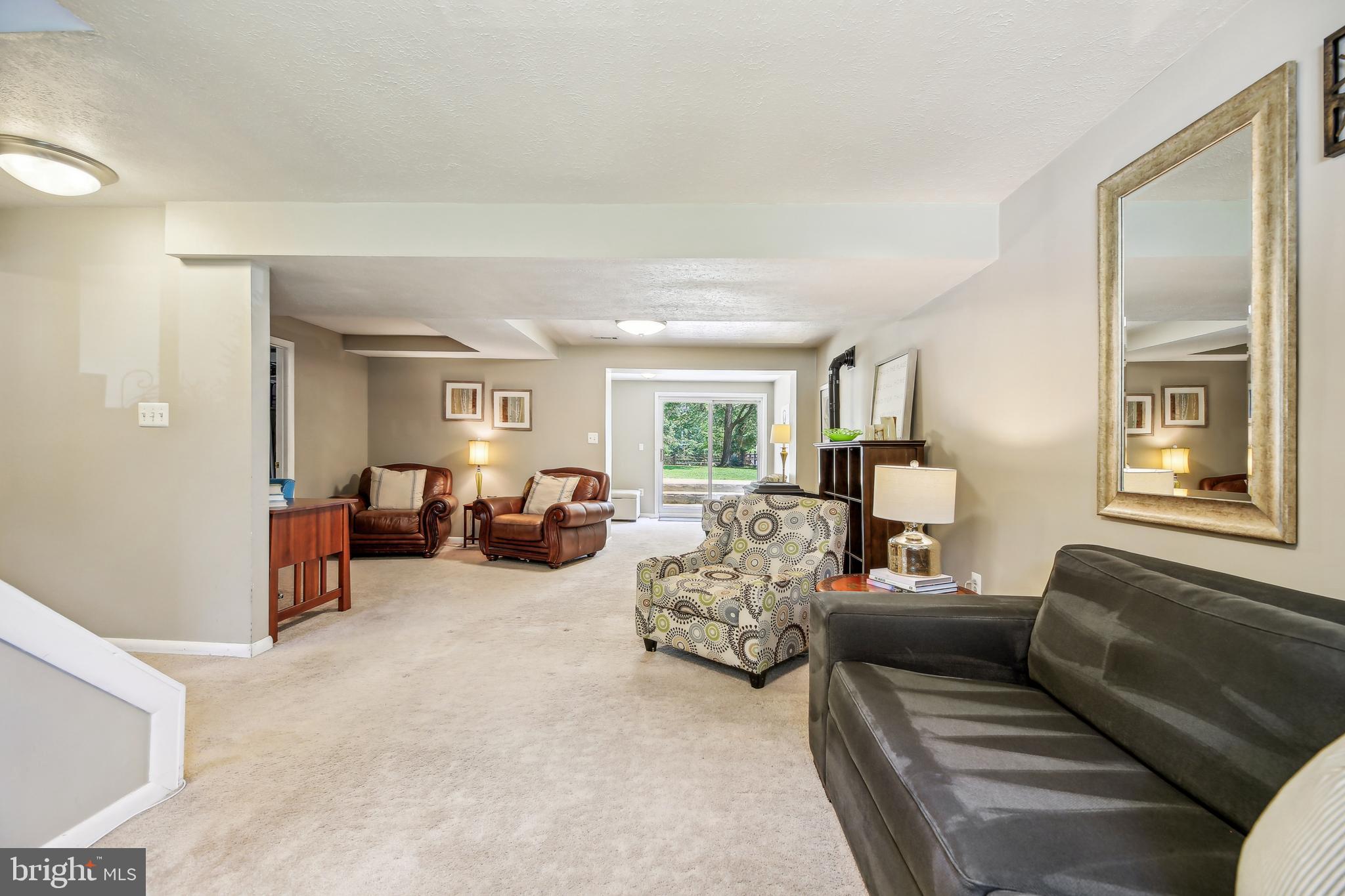 323 Dorchester Road Pasadena, MD 21122 - Photo 21 of 44 Gallery Image 21