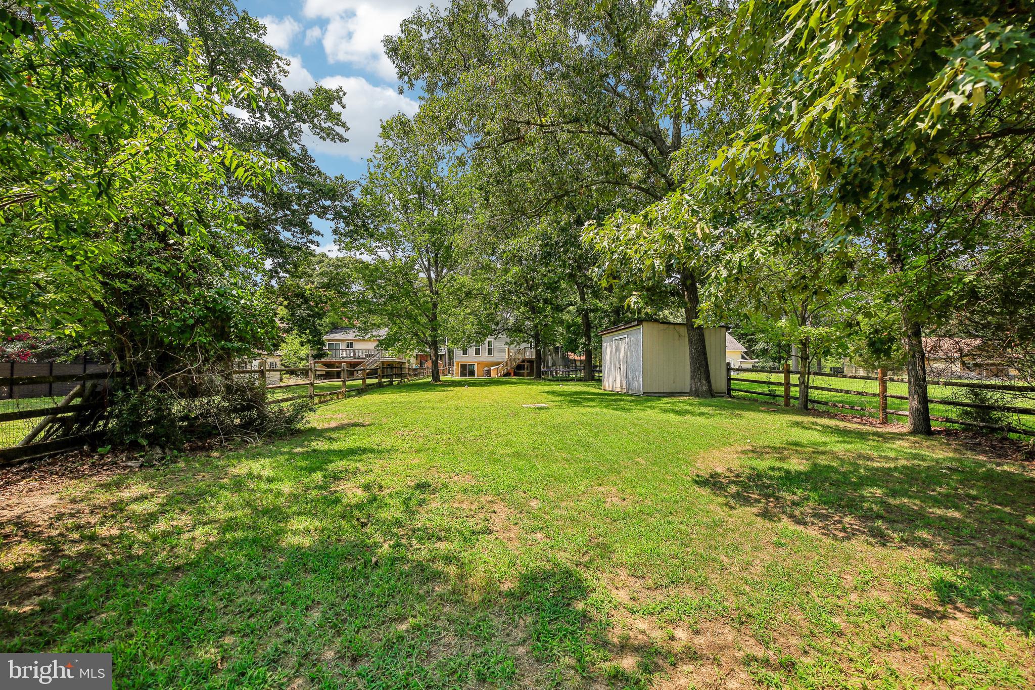 323 Dorchester Road Pasadena, MD 21122 - Photo 40 of 44 Gallery Image 40