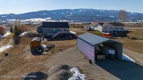 $949,000 | 1002 Lariat Drive, Etna, WY 83118