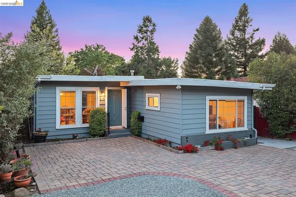 $1,495,000 | 319 North San Pedro Road, San Rafael, CA 94903