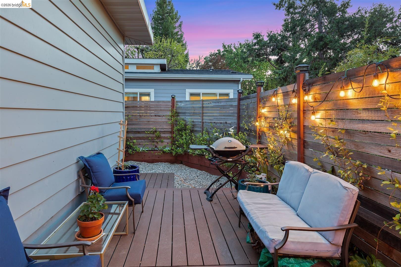 319 North San Pedro Road San Rafael, CA 94903 - Photo 14 of 60 Main House
