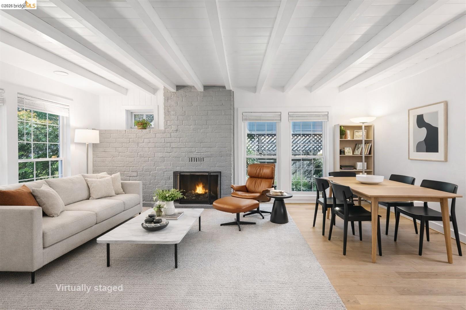 319 North San Pedro Road San Rafael, CA 94903 - Photo 5 of 60 Main House - Virtually Staged