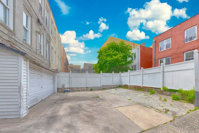 $988,500 | 1317 St Lawrence Avenue | Bronx River