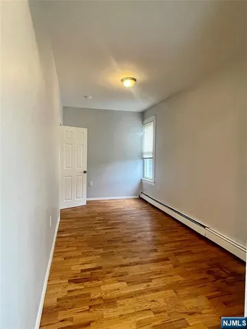 $2,450 | 82-84 Maple Avenue, Unit 2, Wallington, NJ 07057
