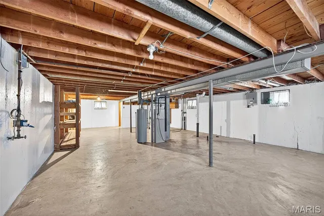 $150,000 | 6902 Howdershell Road, Hazelwood, MO 63042