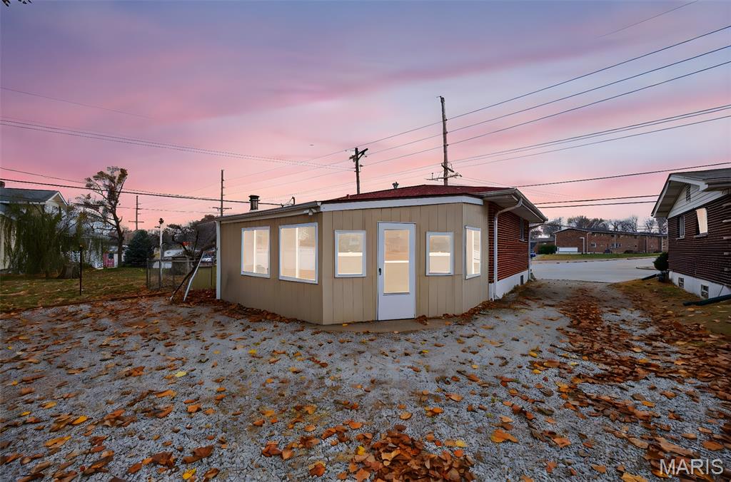 6902 Howdershell Road Hazelwood, MO 63042 - Photo 34 of 41