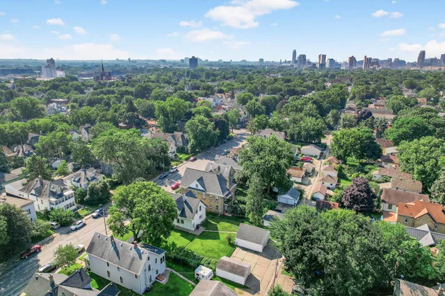 $200,000 | 1538 Washington Street Northeast, Minneapolis, MN 55413