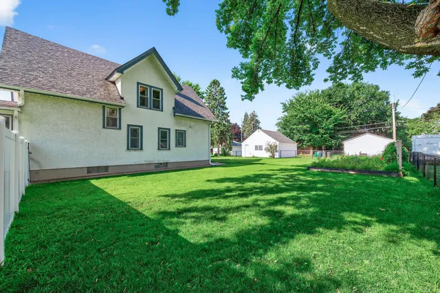 $200,000 | 1538 Washington Street Northeast, Minneapolis, MN 55413