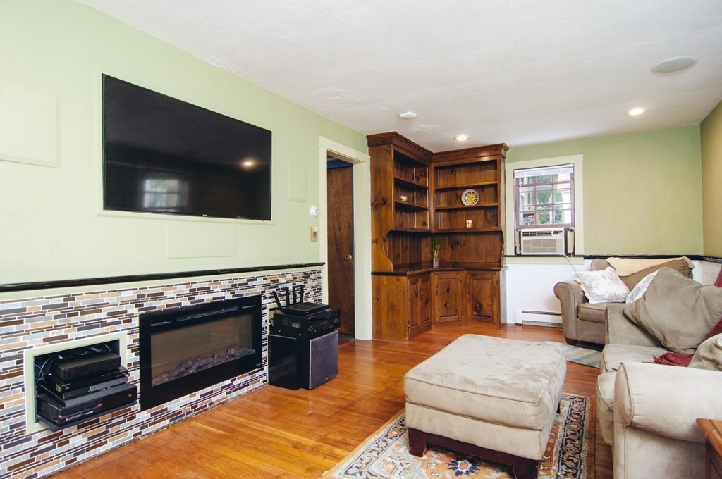 51 Alvern Road Pembroke, MA 02359 - Photo 15 of 30