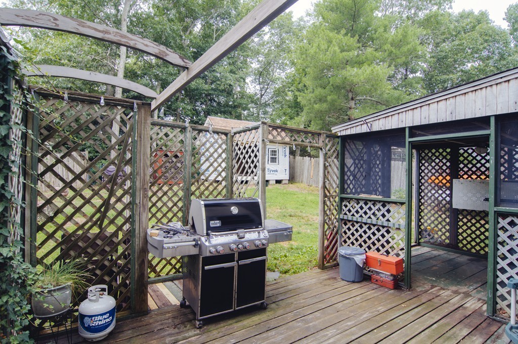 51 Alvern Road Pembroke, MA 02359 - Photo 24 of 30