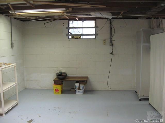 4368 Bennett Road Morganton, NC 28655 - Photo 19 of 27 Gallery Image 19