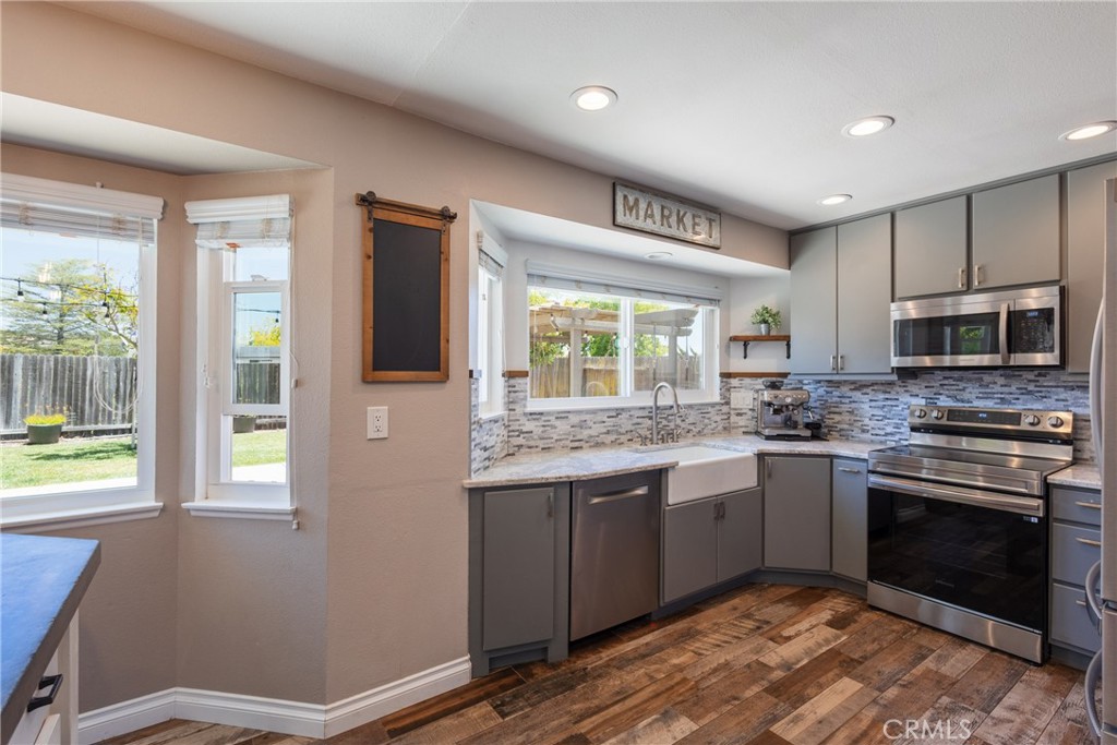 40 Galaxy Way Lompoc, CA 93436 - Photo 14 of 46