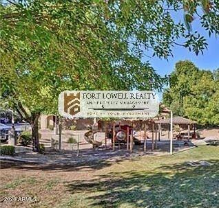 8169 West Groom Creek Road Phoenix, AZ 85043 - Photo 14 of 14 a view of a chairs and table in the patio