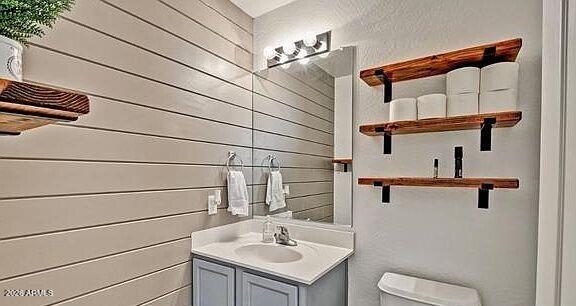 8169 West Groom Creek Road Phoenix, AZ 85043 - Photo 20 of 23 a bathroom with a sink a toilet and shower