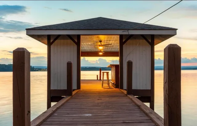 $594,000 | 6206 Lynn Road, Harrison, TN 37341