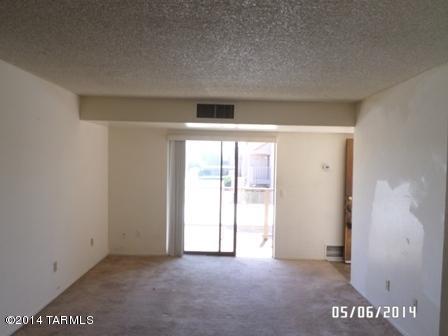 6615 East Golf Links Road, Unit 13 Tucson, AZ 85730 - Photo 4 of 16