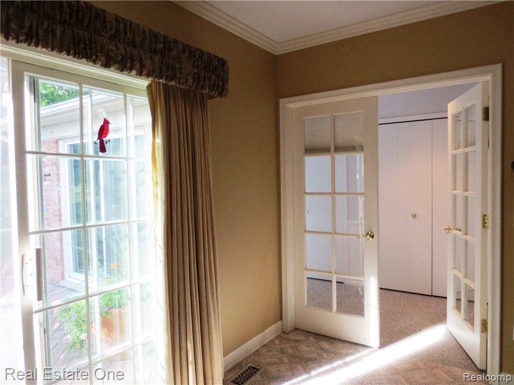 764 Spartan Drive Rochester Hills, MI 48309 - Photo 23 of 50