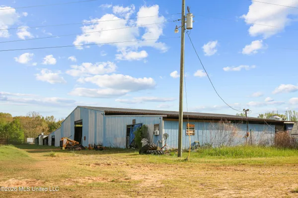 $409,000 | Undisclosed Address, Morton, MS 39117