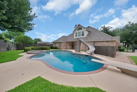 $575,000 | 7605 Bridlewood Court, North Richland Hills, TX 76182